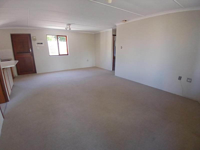 2 Bedroom Property for Sale in Stilbaai Wes Western Cape